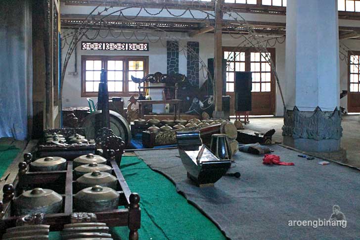 paseban tri panca tunggal cigugur kuningan