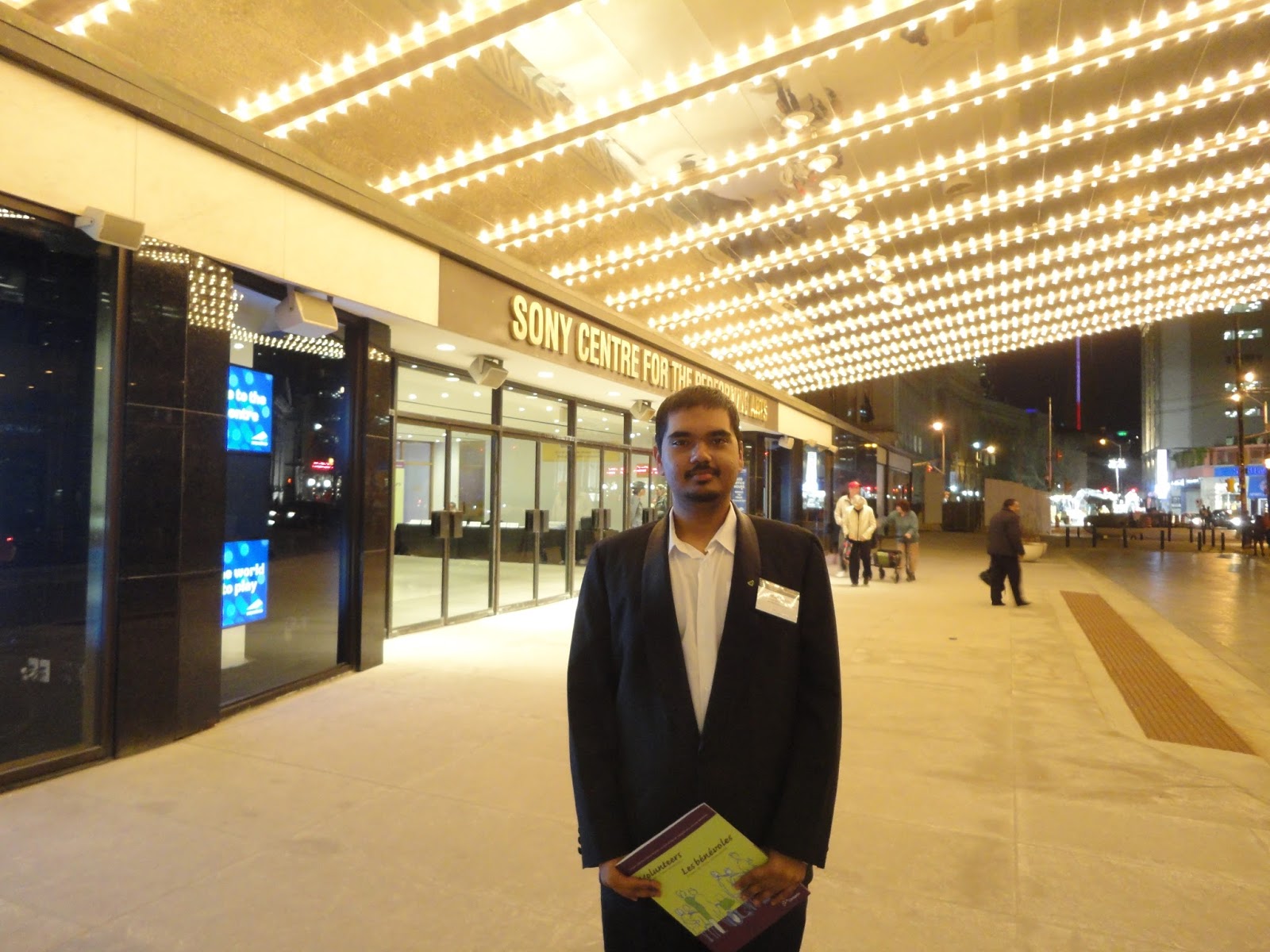 Author Vickram Bachan The 2016 Ontario Volunteer Service Award Author Vickram Bachan The 2016 Ontario Volunteer Service Award