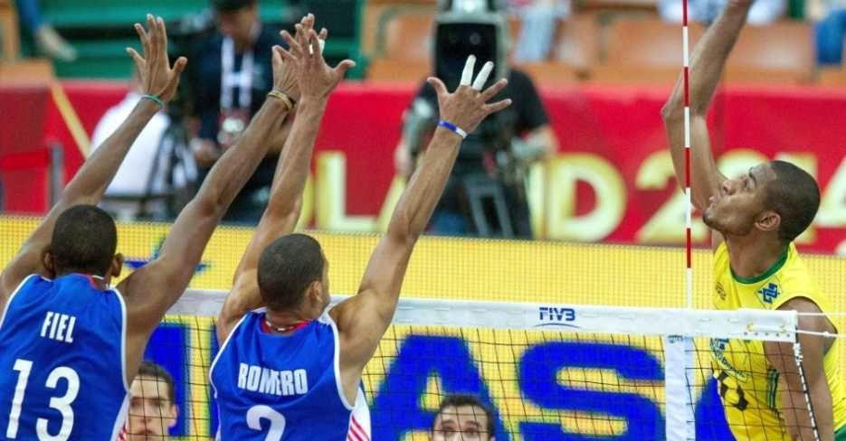 Brasil toma susto, mas supera a Sérvia de virada no tie-break