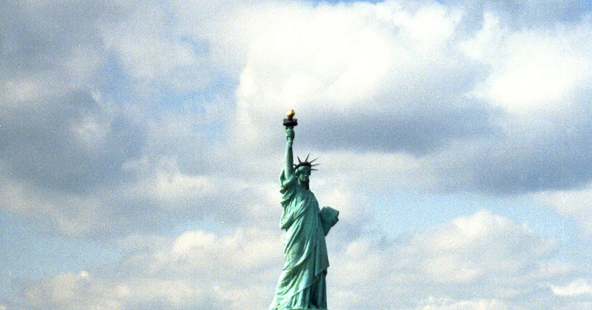 Heroes, Heroines, and History The Lady was a Lighthouse