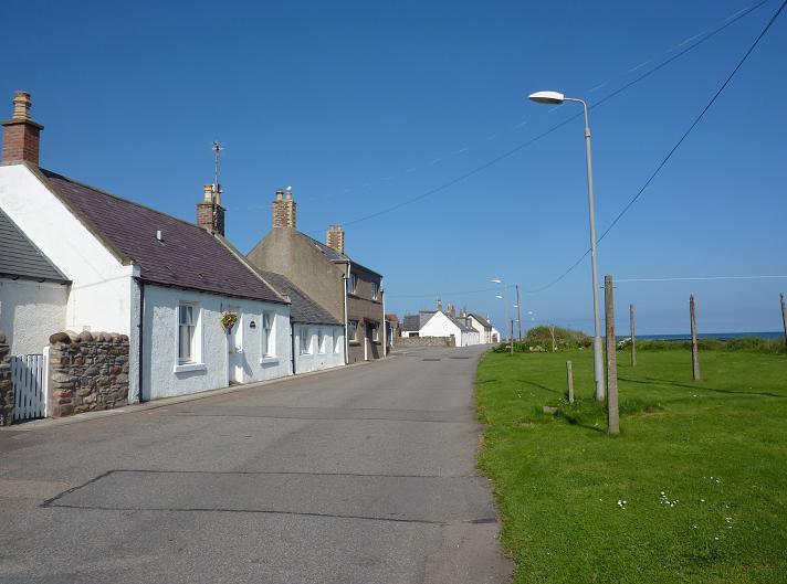Johnshaven Photos 128. White cottage
