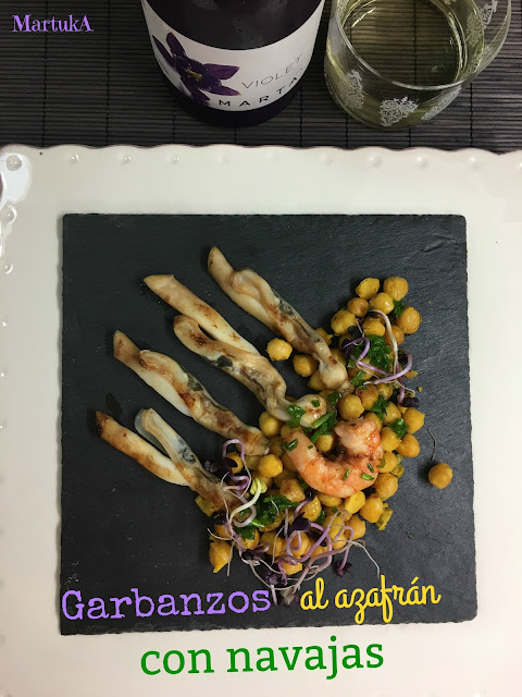 Garbanzos Al Azafrán Con Navajas