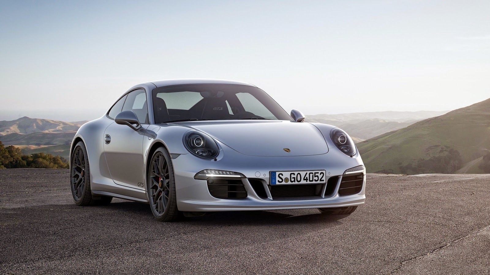 2015%2BPorsche%2B911%2BCarrera%2BGTS%2Brooteto%2B(6)