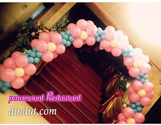 Balon gapura Balon gapurs untuk pernikahan