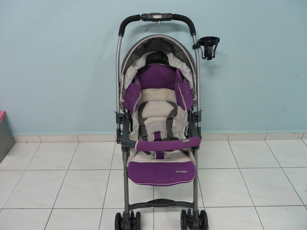 branded secondhand shop combi stroller
