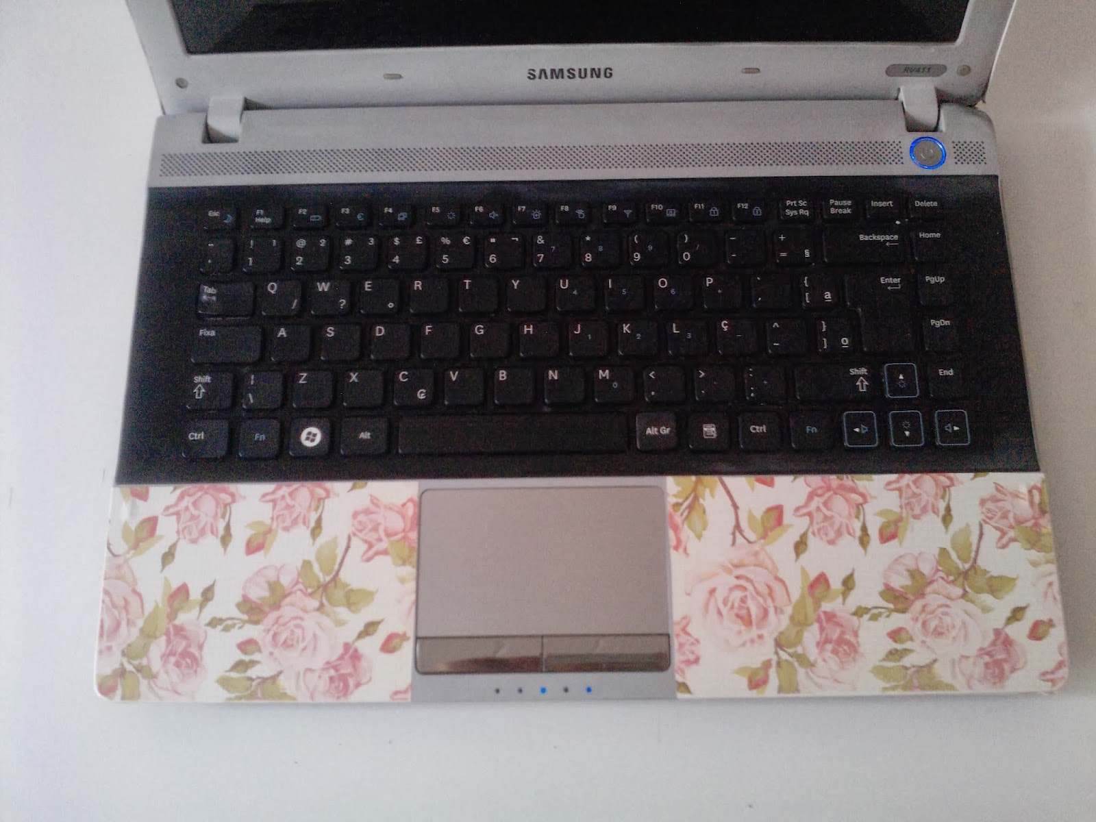 Blog Lila Amorim: Personalizando o notebook com papel contact