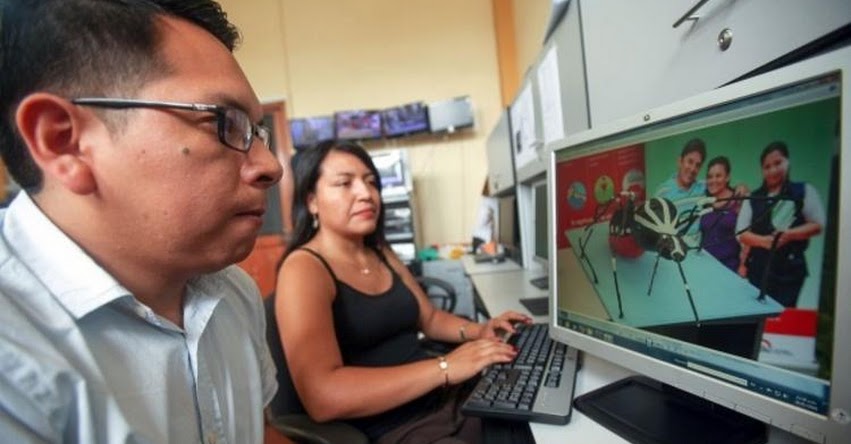 Docentes de Chiclayo participarán de sistema de capacitación virtual Docentes de Chiclayo participarán de sistema de capacitación virtual