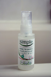 moisture mist spray simple skin boost hydro kind