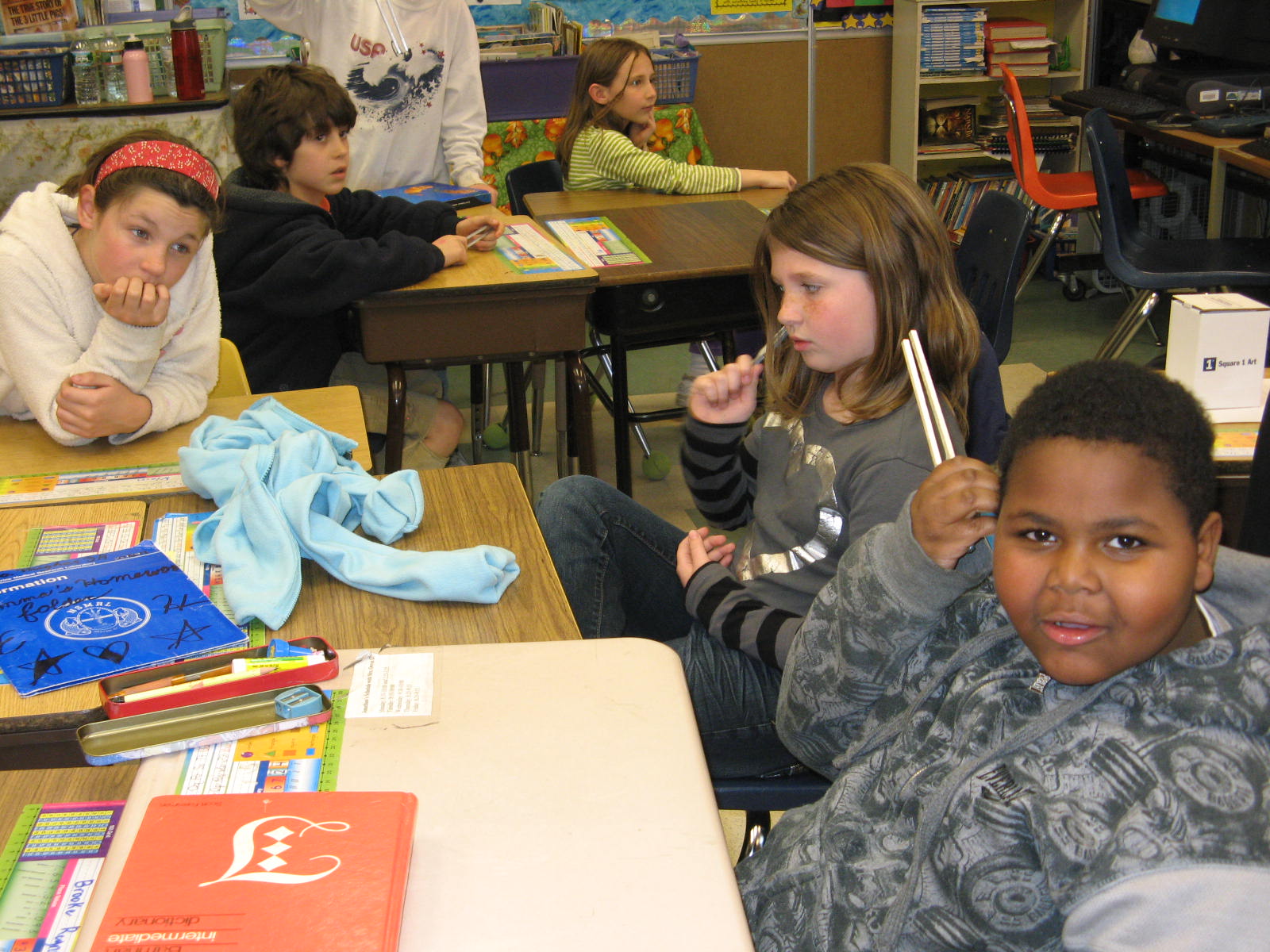 Mrs. Rathbone's Third Grade Class How Sound Travels