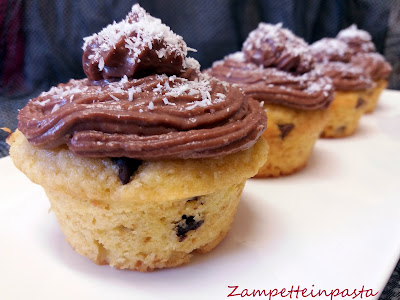 Muffin con cocco e cioccolato (senza burro)