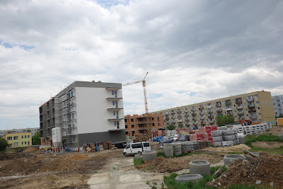 Osiedle Piastowskie, rozwój budownictwa mieszkaniowego