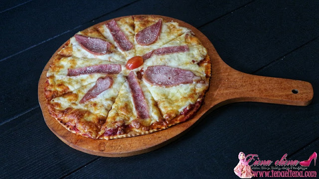 Smoked Duck Pizza RM18.90