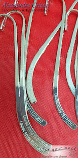 segnalibro metallo asta incisa nome e data laurea segnalibro metallo asta incisa nome e data laurea