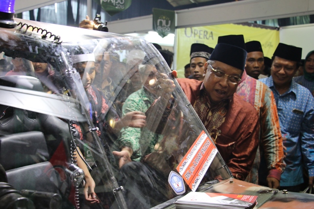 Inilah Mobil dan Motor Rakitan Siswa SMK Al-Maarif NU Singosari Malang Inilah Mobil dan Motor Rakitan Siswa SMK Al-Maarif NU Singosari Malang