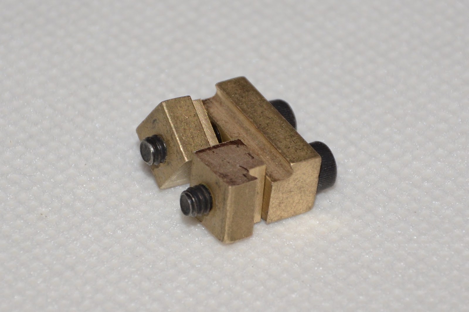 My Miniature Worlds First look at GScale rail clamps