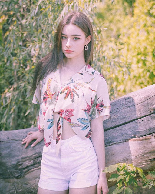 Dasha Taran Photos Dasha Taran Photos