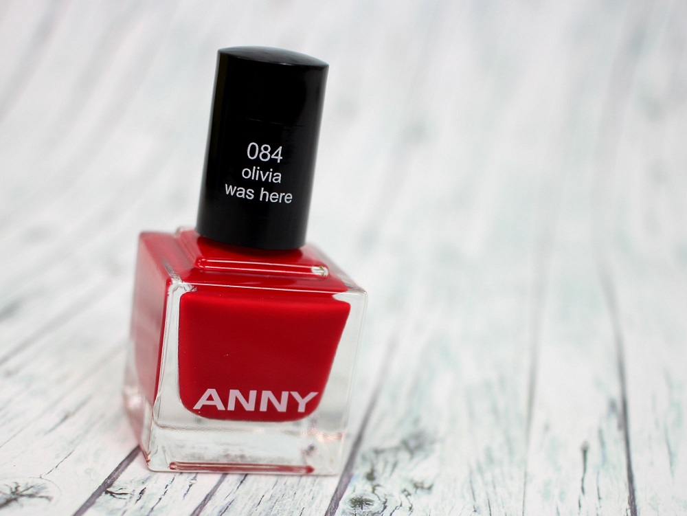 rot, le, review, douglas, nagellack, limited edition, swatches, nailpolish, anny, tragebilder, fashionblogger, Fashion Blogger in the City, olivia was here, sky walker, creme finish