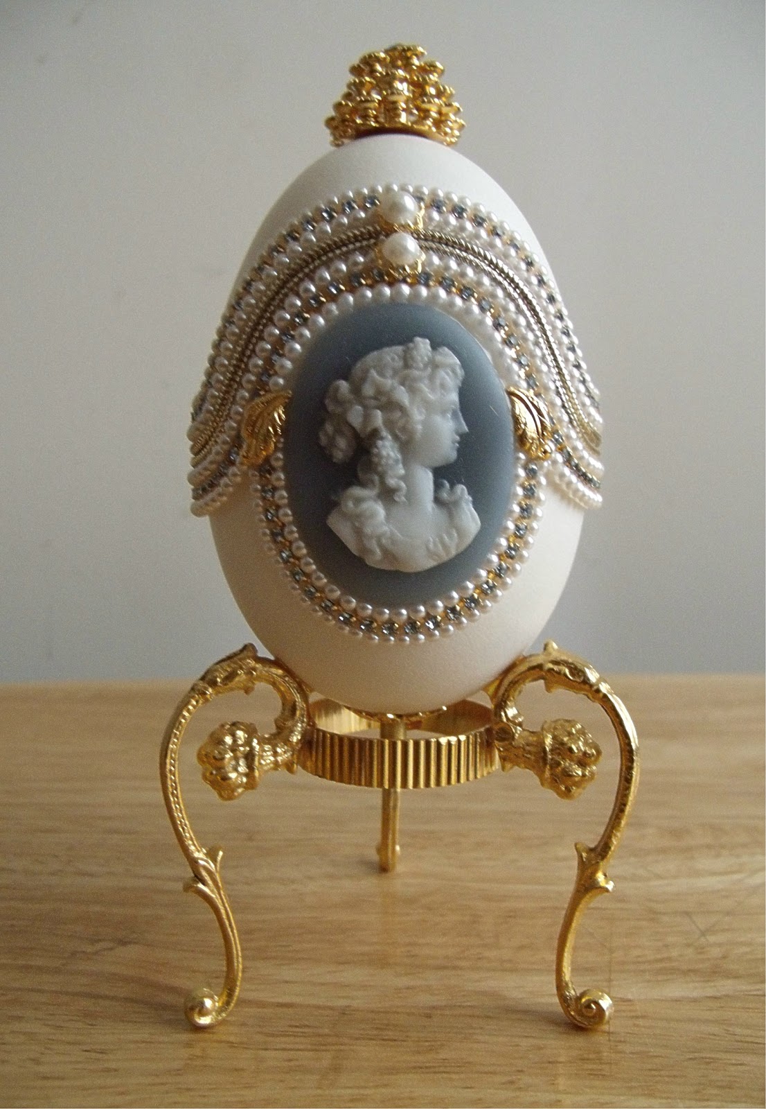 Egg Fantasy Goose Egg Music Box