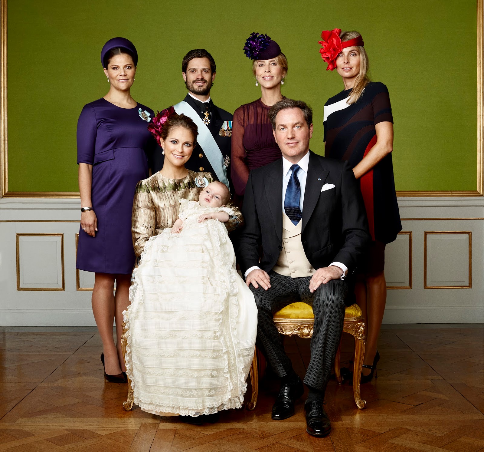 Шведская семья это простыми словами. Королевская семья Швеции. Семья короля Швеции. Швеция Королевская семья Наследники. Дети короля Швеции.