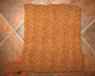 Left hand side of the alpaca cabled hood.