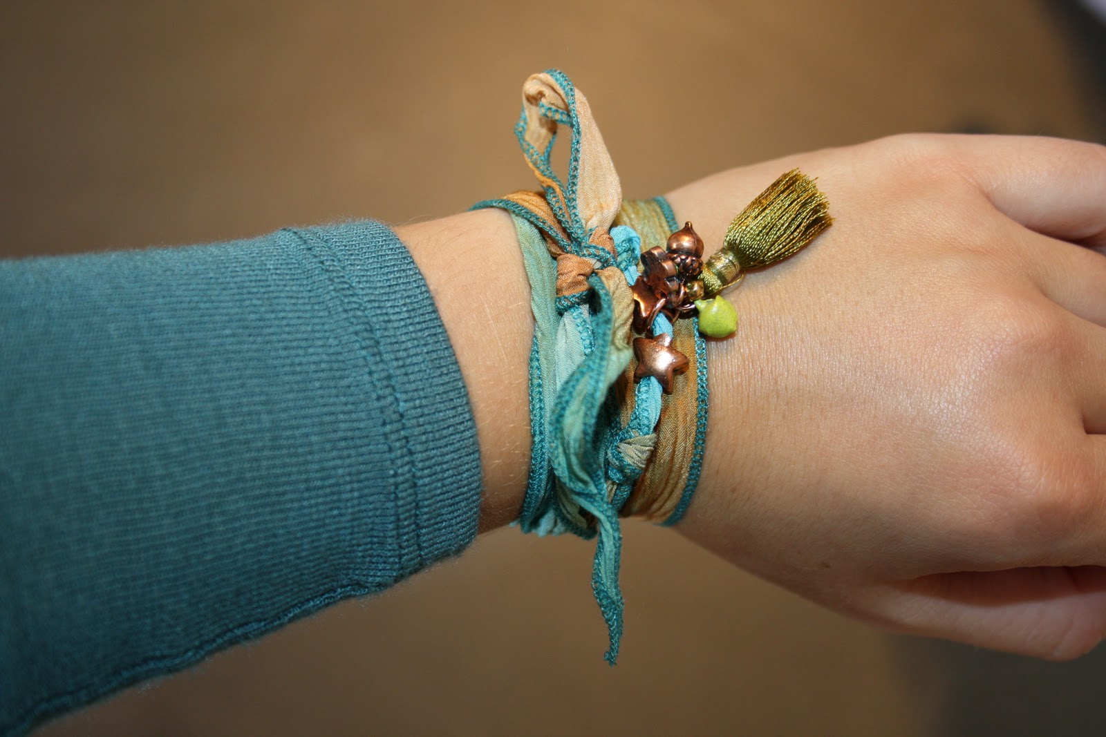Update en Mi Casa Silk bracelets