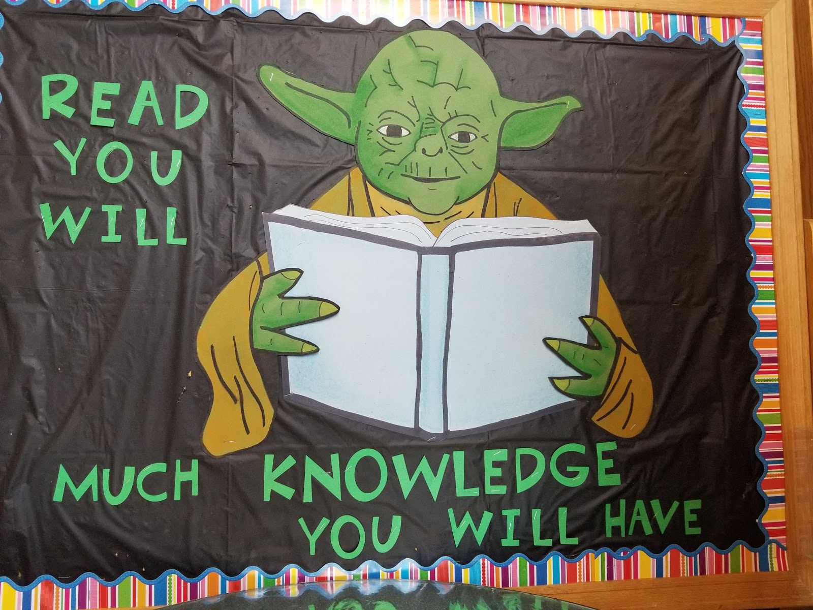 Display Lit Yoda