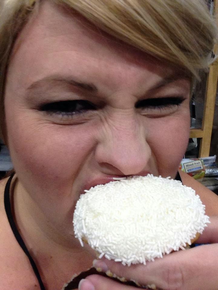 Mouth Hurts When Eating Sweet Food Mouth Hurts When Eating Sweet Food