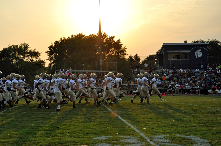 ster Schroeder Varsity Football Photos GatesChili (Lost 1412)