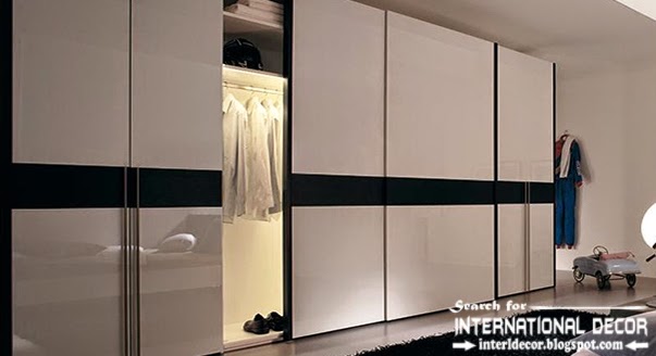 Wardrobe door systems, closet designs for dressing room