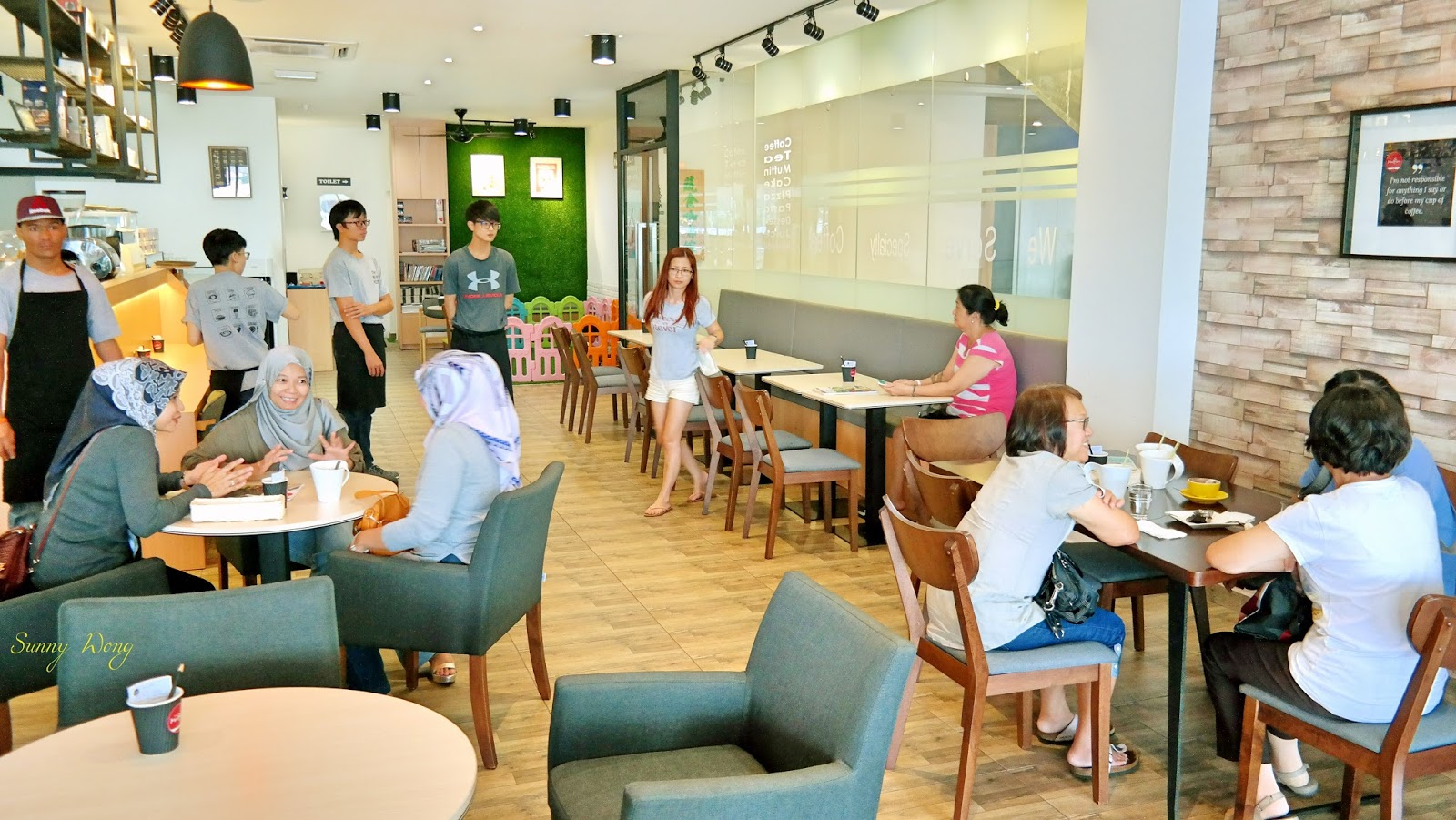 The Muffin House Veggie CafeSeremban Gateway