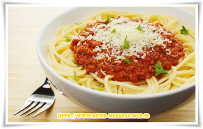  wah senangnya bisa punya banyak waktu untuk kumpul bersama keluarga tercinta Ini dia Resep Spaghetti Bolognese ENAK LEZATTOOSSSS!!