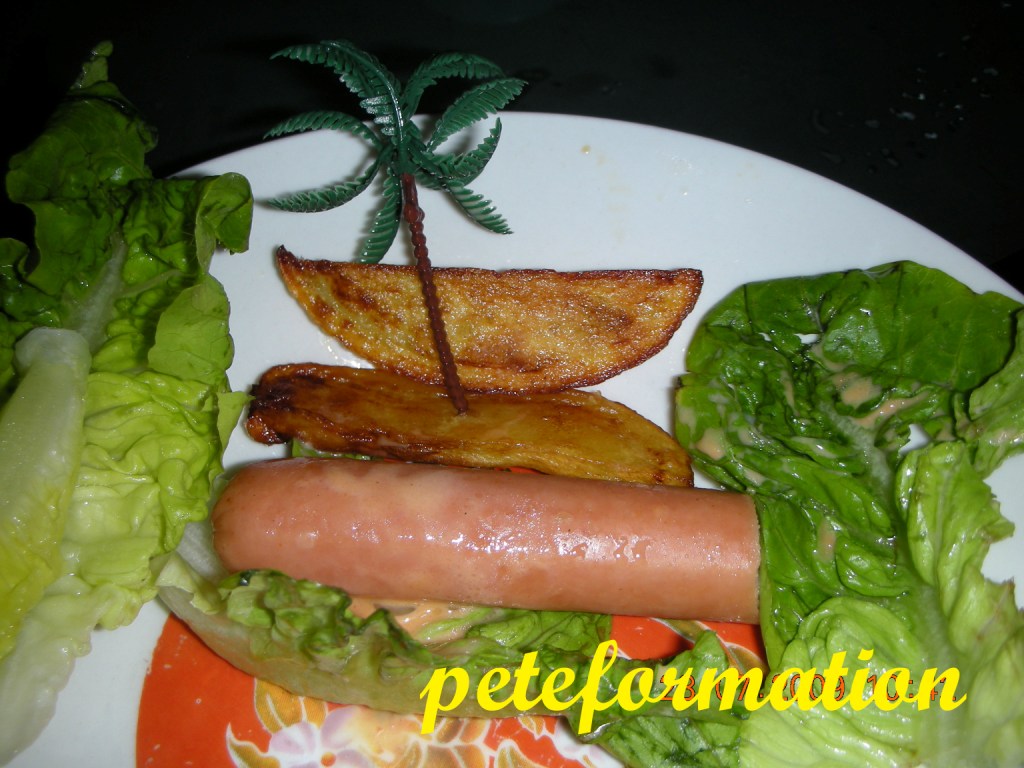 PeteFormation Foodie Adventure Sausage, Potato Wedges and Romaine