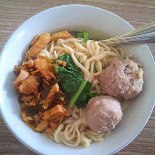 Mie Bakso Pojok Mangli Mie Bakso Pojok Mangli