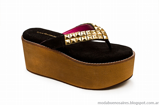 Laura Constanza moda verano 2014 sandalias, zapatos y chatas.  