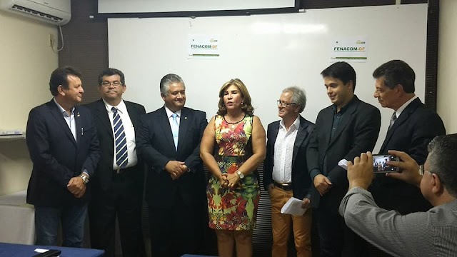 Presidente nacional da FENACOM dá posse aos representantes do Distrito Federal e de Goiás