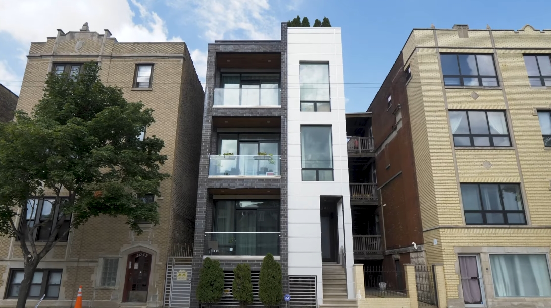 35 Interior Design Photos vs. 3046 N Ashland Ave Unit 1, Chicago Luxury Townhome Tour