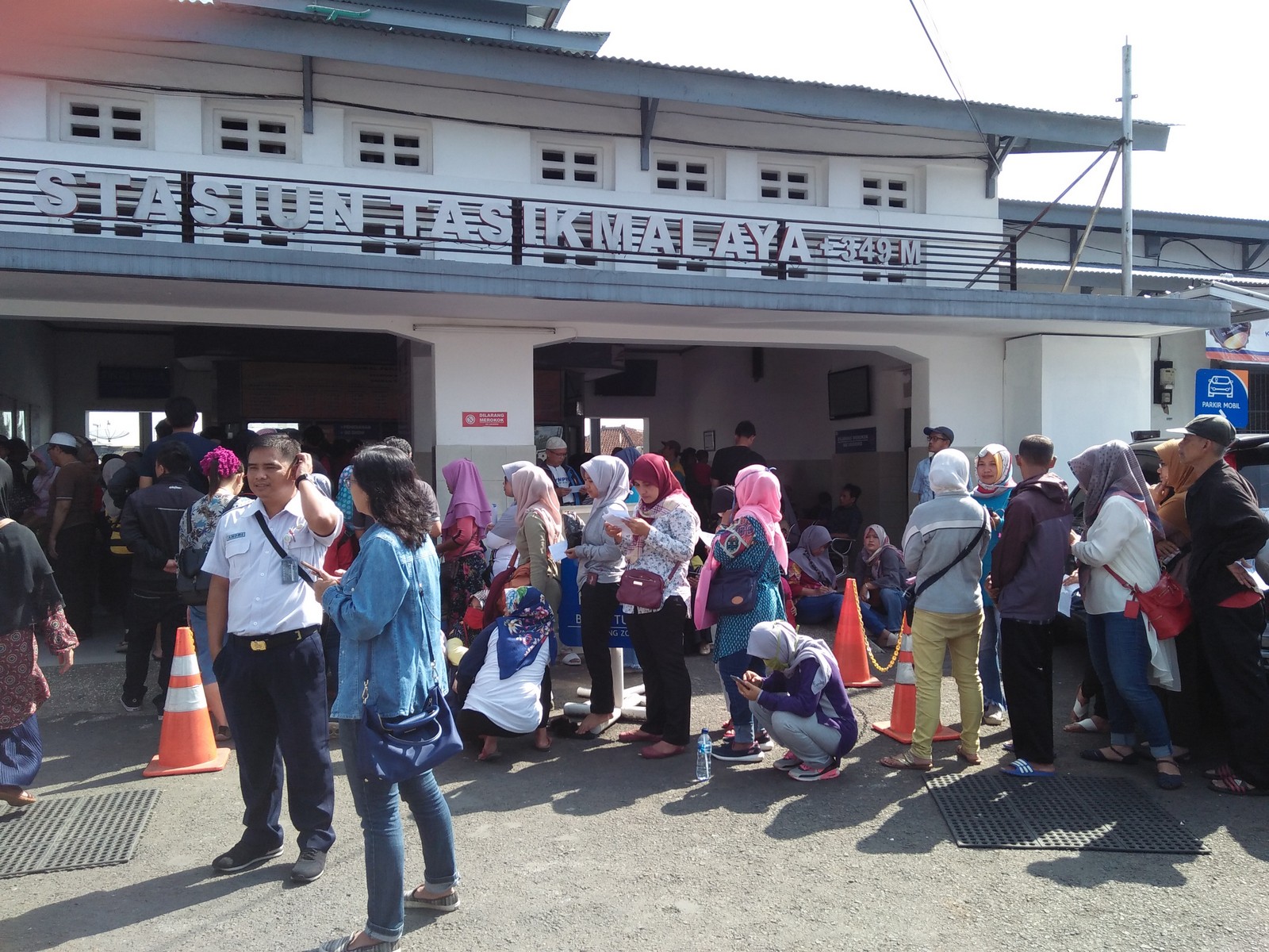 Pengalaman Naik Kereta Api Pasundan Dari Stasiun Tasikmalaya Ke Stasiun Lempuyangan Yogyakarta Denianggoleta