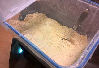 猫用の完全食および補助食