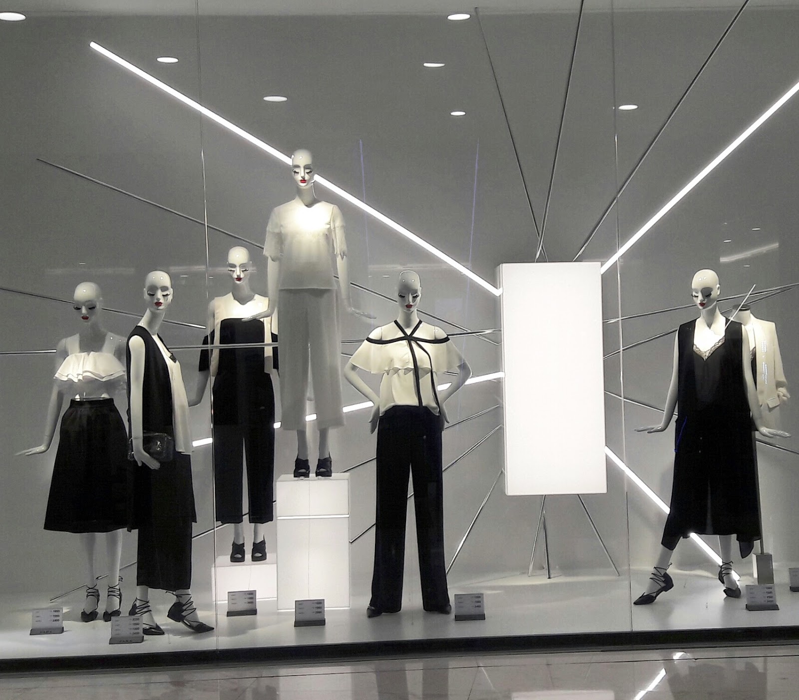 ZARA The EmQuartier, Bangkok