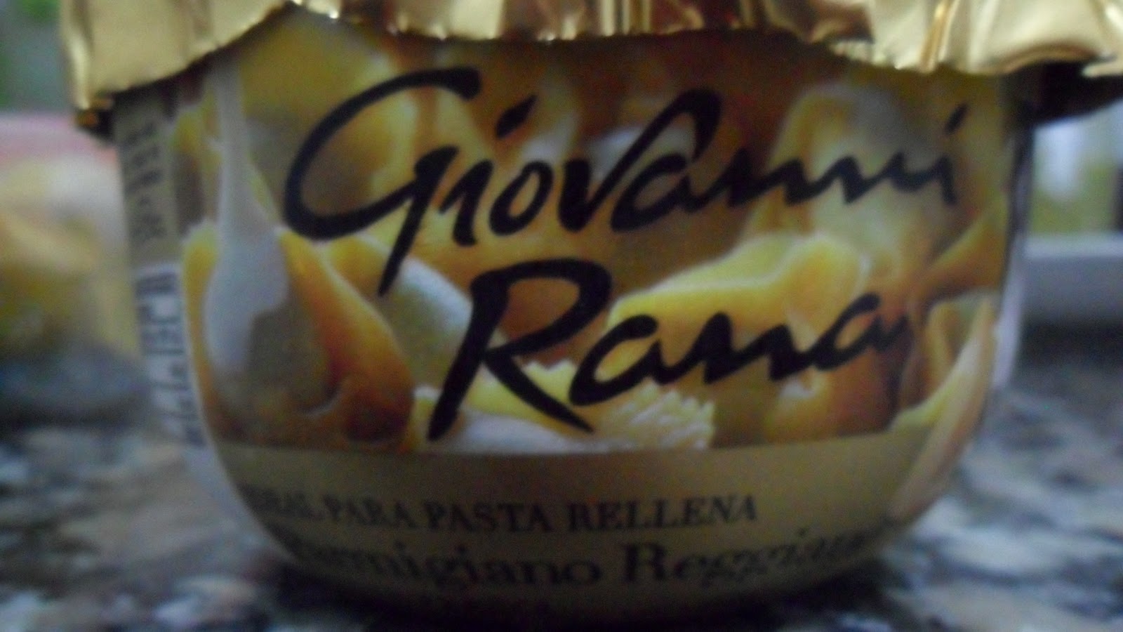 Cocinandos Brócoli, salsa de queso Rana con Pelotazos