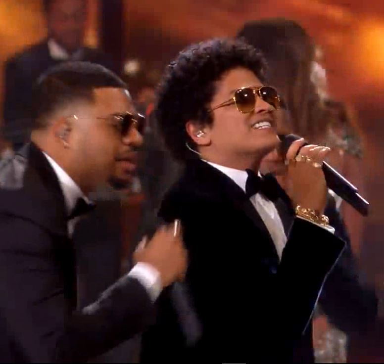 About Bruno Mars Bruno Mars Steals The Show!