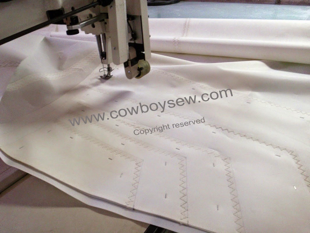 Heavy duty industrial sewing machines Adler 366 type long arm heavy