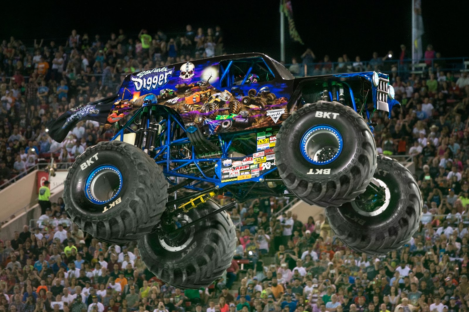 monster truck jam videos 2013 monster truck jam videos 2013
