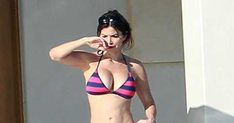 Morning TV presenter! Lauren Sanchez Perfects Bikini Body in Mexico CELEBRITY SCANDAL