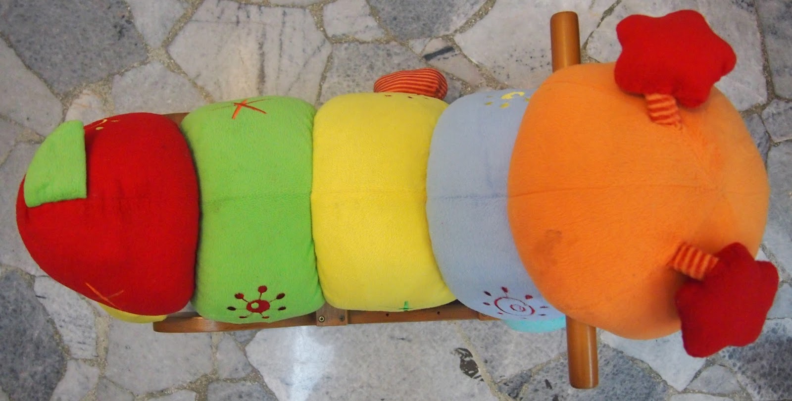 JuaiMurah: Mamas Papas Rocking Charlie Caterpillar