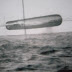 Μάρτιος 1971:  Κυλινδρικό  UFO φωτογραφίζεται στην Αρκτική θάλασσα