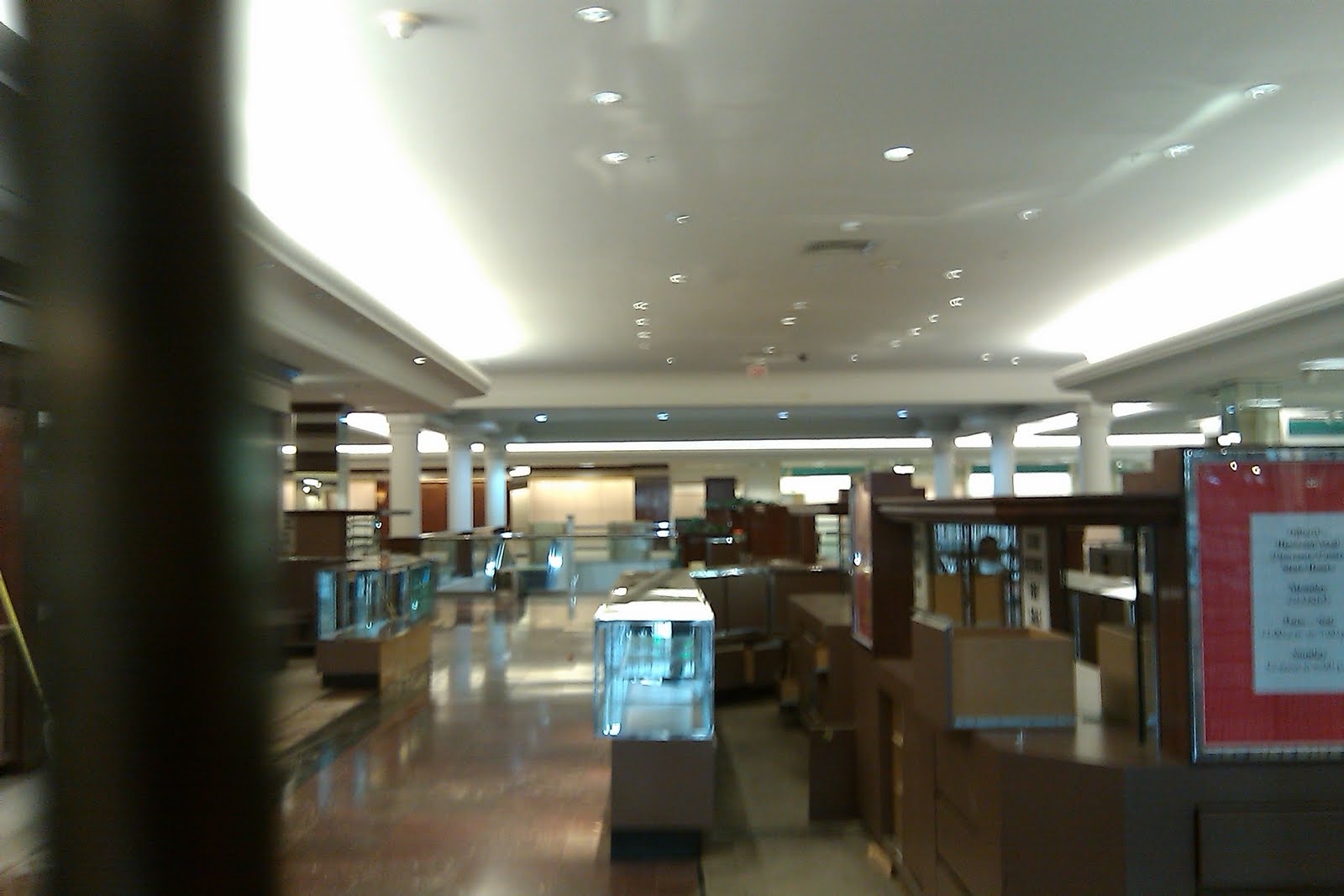 The Louisiana and Texas Retail Blogspot Highland Mall May 21, 2011