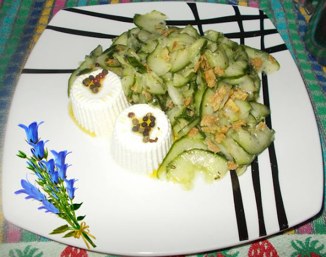Salada de pepino holandês Salada de pepino holandês
