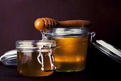 honey-for-smooth-skin, how to get smooth skin, smooth skin home remedies, remedies for smooth skin, smooth skin remedies, honey for skin care, honey skincare, honey and skin care