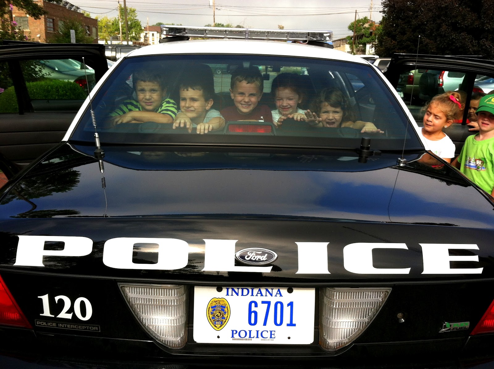 Kindergarten with Ms. Kylie: Community Helpers: Field Trip to Police ...